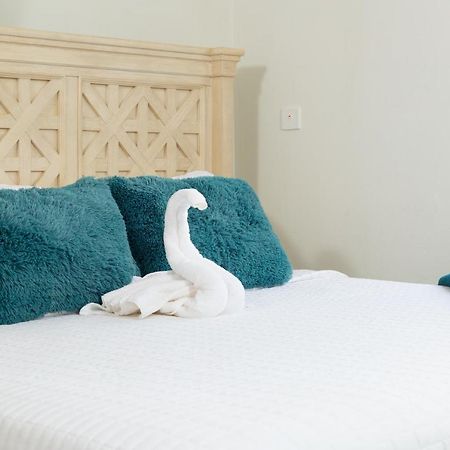 La Vue De Basseterre Apartments - Luxury In Bird Rock Exteriér fotografie